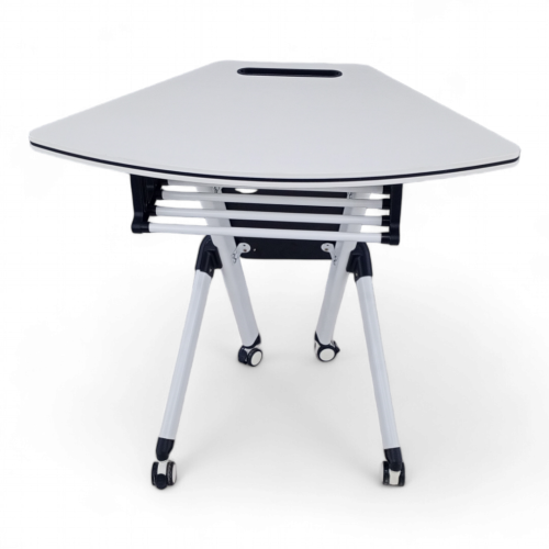 طاولة تدريب بعجلات قابلة للطي