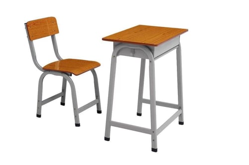 طاولة دراسة للطلاب