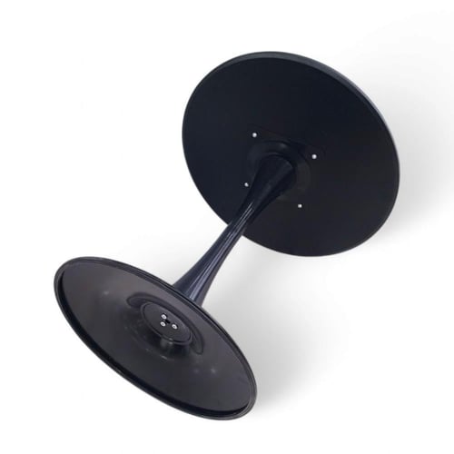 طاولة كاوفي دائرية سطح خشب لون اسود من كونسنت جدة