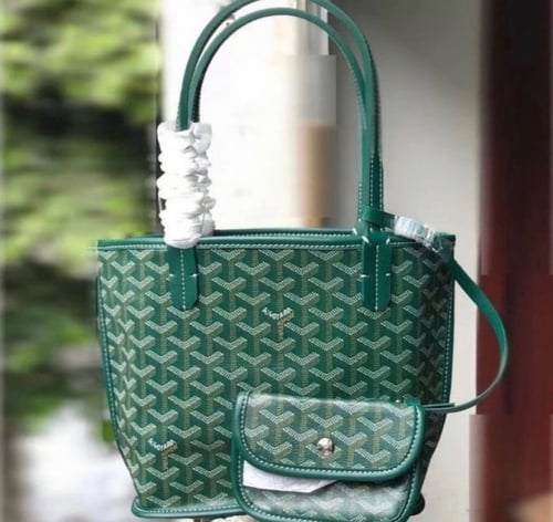 جويارد مع بوك