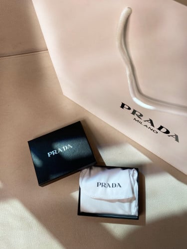 هولدر كارد برادا