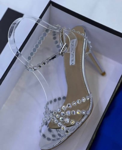 هيلز اكوازورا