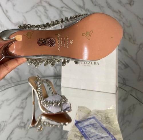 هيلز اكوازورا