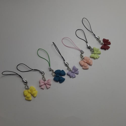 توزيعات تعليقه فيونكه اكسسور شعر فيونكه +استيكر +ص...