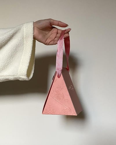 عيد سعيد [10 اكياس فارغه]