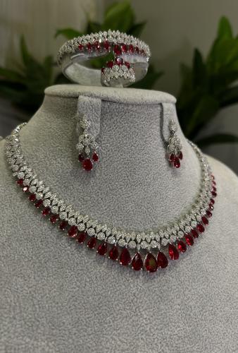 طقم بيادر (احمر )