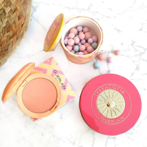 بلشرتيراكوتا بالم ستريت الذي يأتي في عبوة معدنية م...