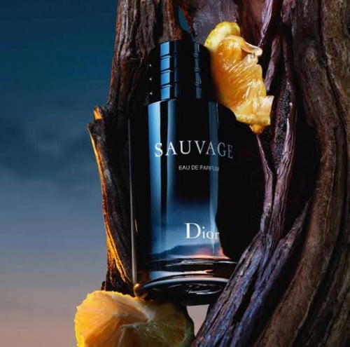 عطر ميني رجالي سوفاج او دو برفيوم 10ML مع شور جل 2...