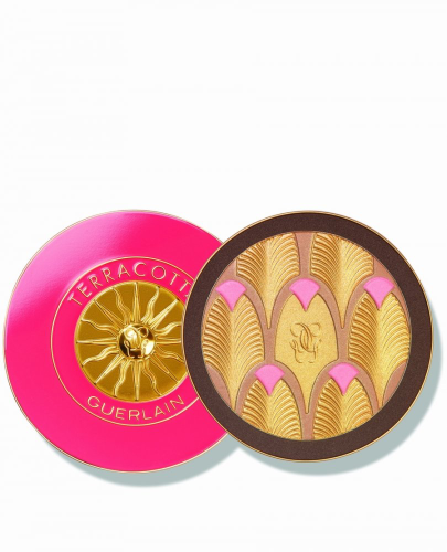 بلشر تيراكوتا باسيفيك أفينو المميز بغطاء بلون فوشي...