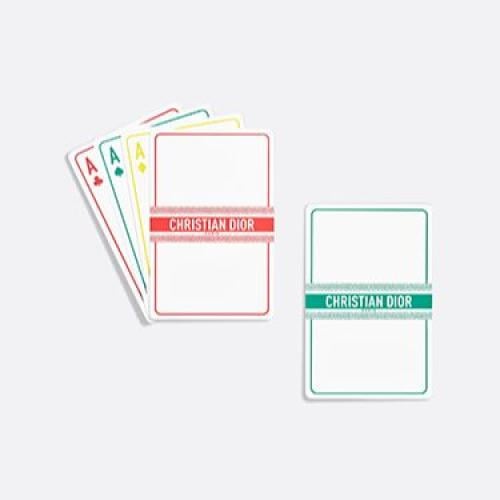 بلوت من كرستيان ديور