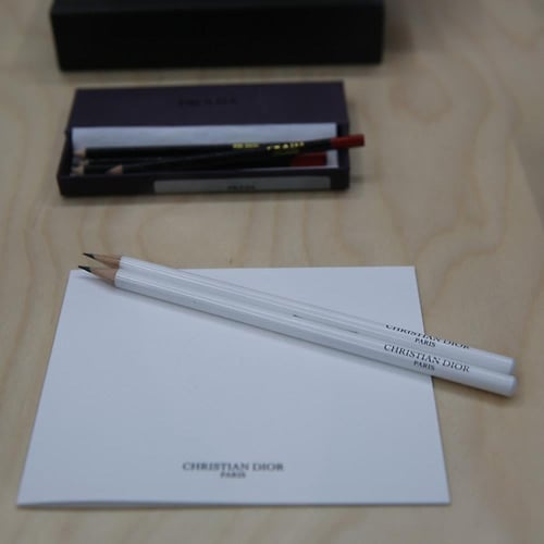قلم رصاص كرستيان ديور