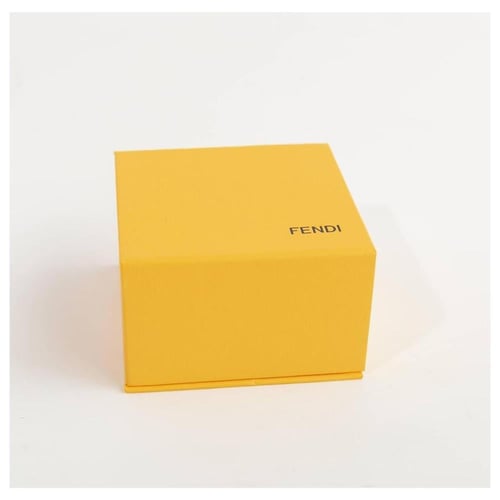 بوكس صغير من فندي 16 في 16 عمق 10 سم