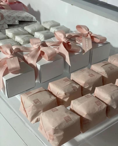 شريطة جيفنشي متر سعر المتر