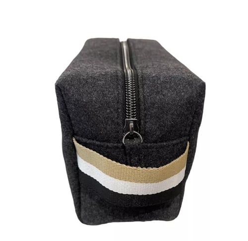 شنط يد رجالية بوس 21 في 12 عمق 9 سم