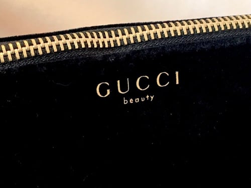 شنطه يد قوتشي 16 في 25 سم