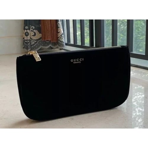 شنطه يد قوتشي 16 في 25 سم