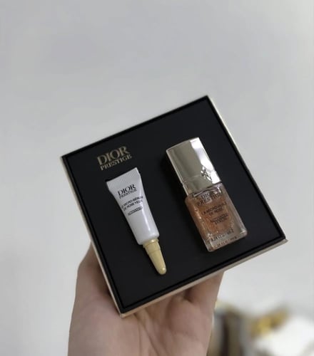 بوكس عنايه ميني ديور سيريوم مصحح استثنائي للوجه 5M...