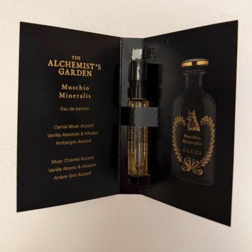 عينة عطر نيش مسكيو مينير اليس ذا الكيميست غاردن غوتشي او دو برفيوم 1.5 ML