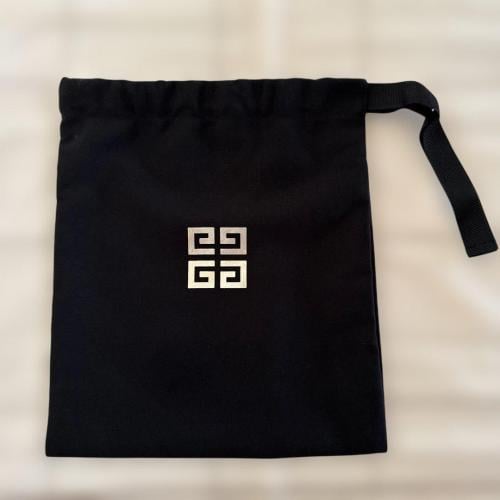 توت باق صغير جيفنشي 13 في 13 سم