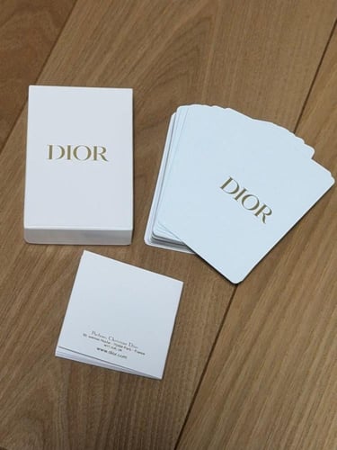 ورق اللعب ديور