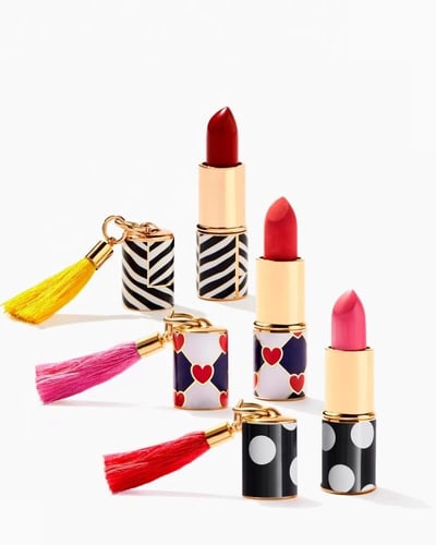 روج ميني مع ميداليه رقم 310 كارولينا هريرا