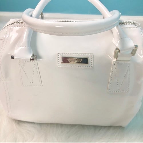 شنطة يد صغيره من فرزاتشي