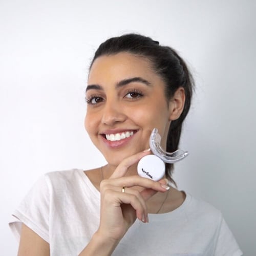 جهاز تبييض الاسنان المنزلي