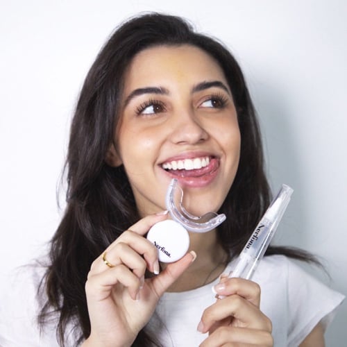 جهاز تبييض الاسنان المنزلي