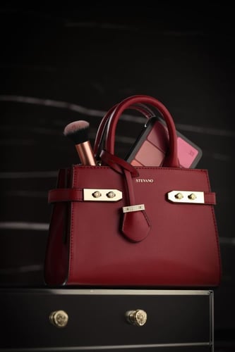 شنطة يد وكتف جلد نسائي من ستيفانو