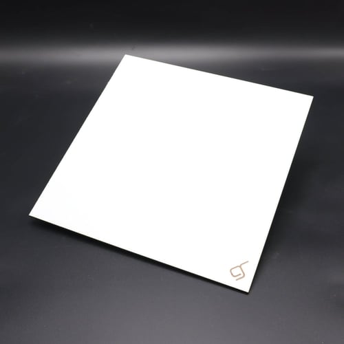 لوح خشب MDF مربع مقاس 20*20 سم (1 حبة)