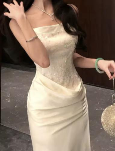 فستان وهج القمر | Moonlit Glow Dress