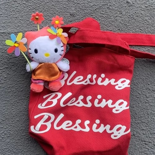 ميدالية هيلو كيتي | Snrio Characters