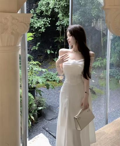 فستان بريق الجاردينيا | Gardenia Glow Dress