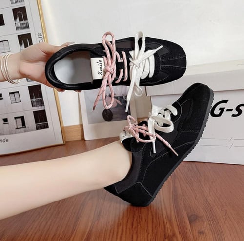 حذاء أسود | Y2K Black