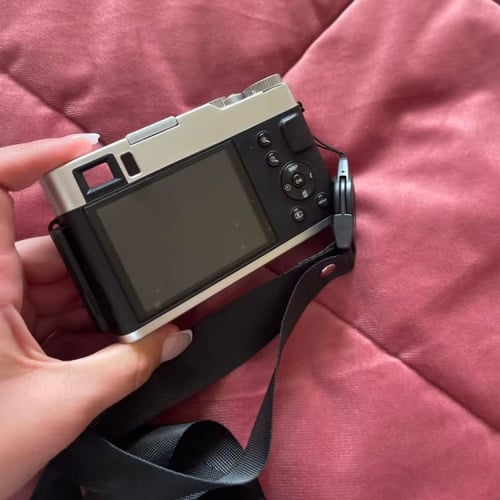 كاميرا ديجيتال | Digital Camera