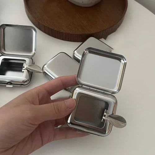 طفاية هيلو كيتي | Hello Kitty