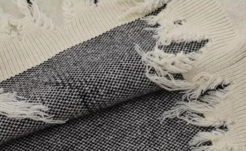 سويتر العنكبوت | Sweater