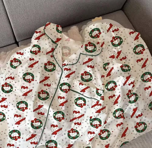 بجامة هيلو كيتي | Hello Kitty