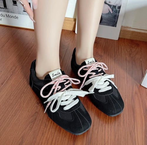 حذاء أسود | Y2K Black