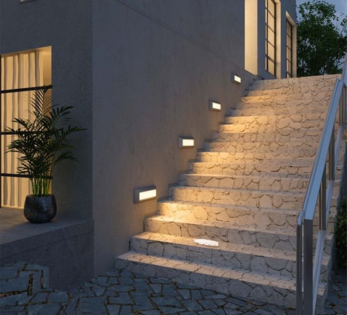 لمبة درج LED مطري 6W بيج – إضاءة دافئة موفرة للطاق...