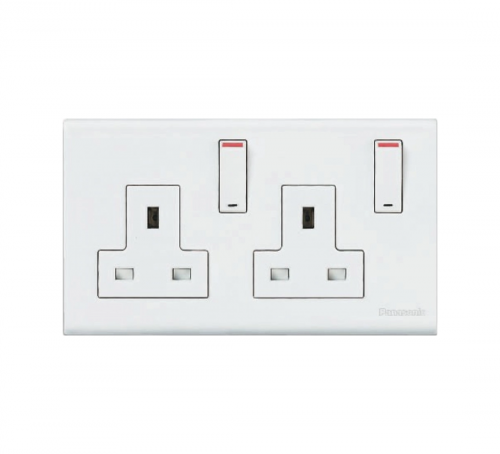 فيش مجوز 13A بالمفتاح أبيض - باناسونيك