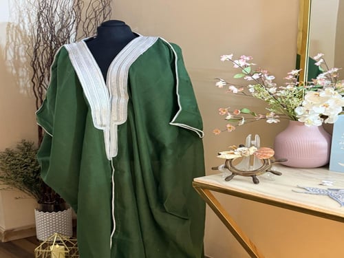 بشت نسائي فخم ومشلح نسائي فاخر تطريز عصري