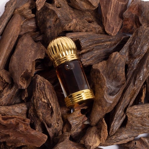 دهن عود كمبودي معتق ملكي