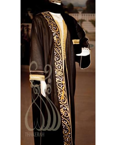 بشت كلاسيك أسود لينن + تطريز بالخط العربي كامل الق...