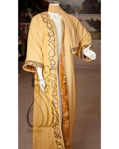 بشت كلاسيك لينن مانجو بالفرو المانجو بتطريز الخط ا...