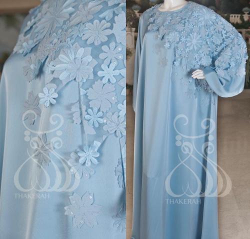 جلابية واسعة