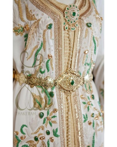 تكشيطة مغربية مناسبات - أبيض مشغول بالخرز