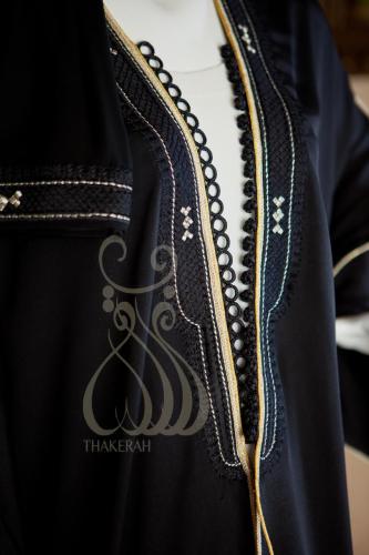 بشت أسود كلاسيك ، الخامة كريب صالونه فاخر