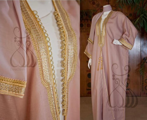 بشت داستي روز كلاسيك لينين والتطريز فضي متداخل مع...