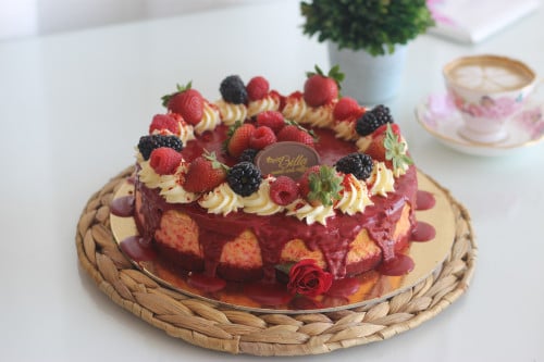 تشيزكيك ريدفلفت وسط